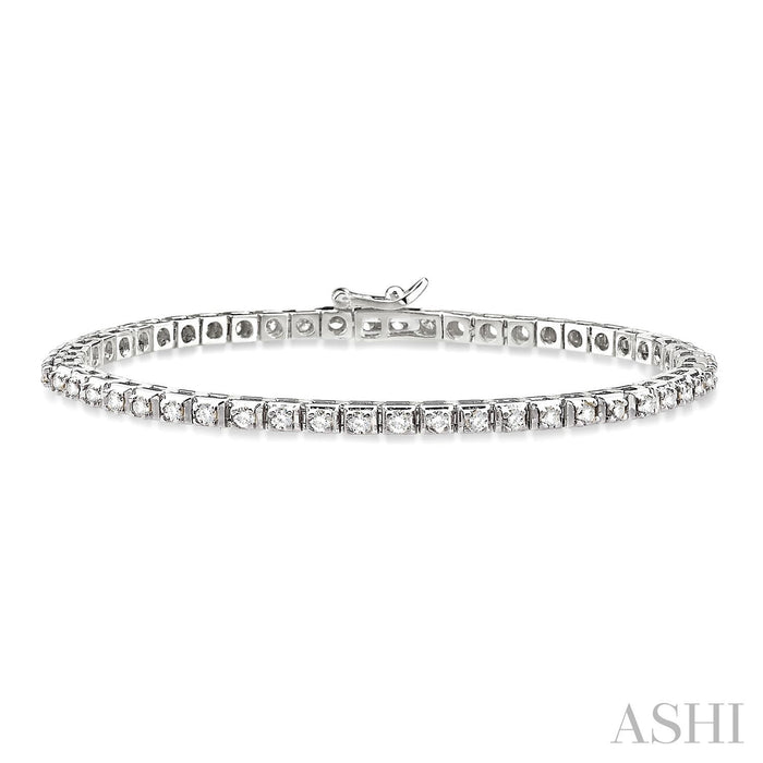 Diamond tennis bracelet