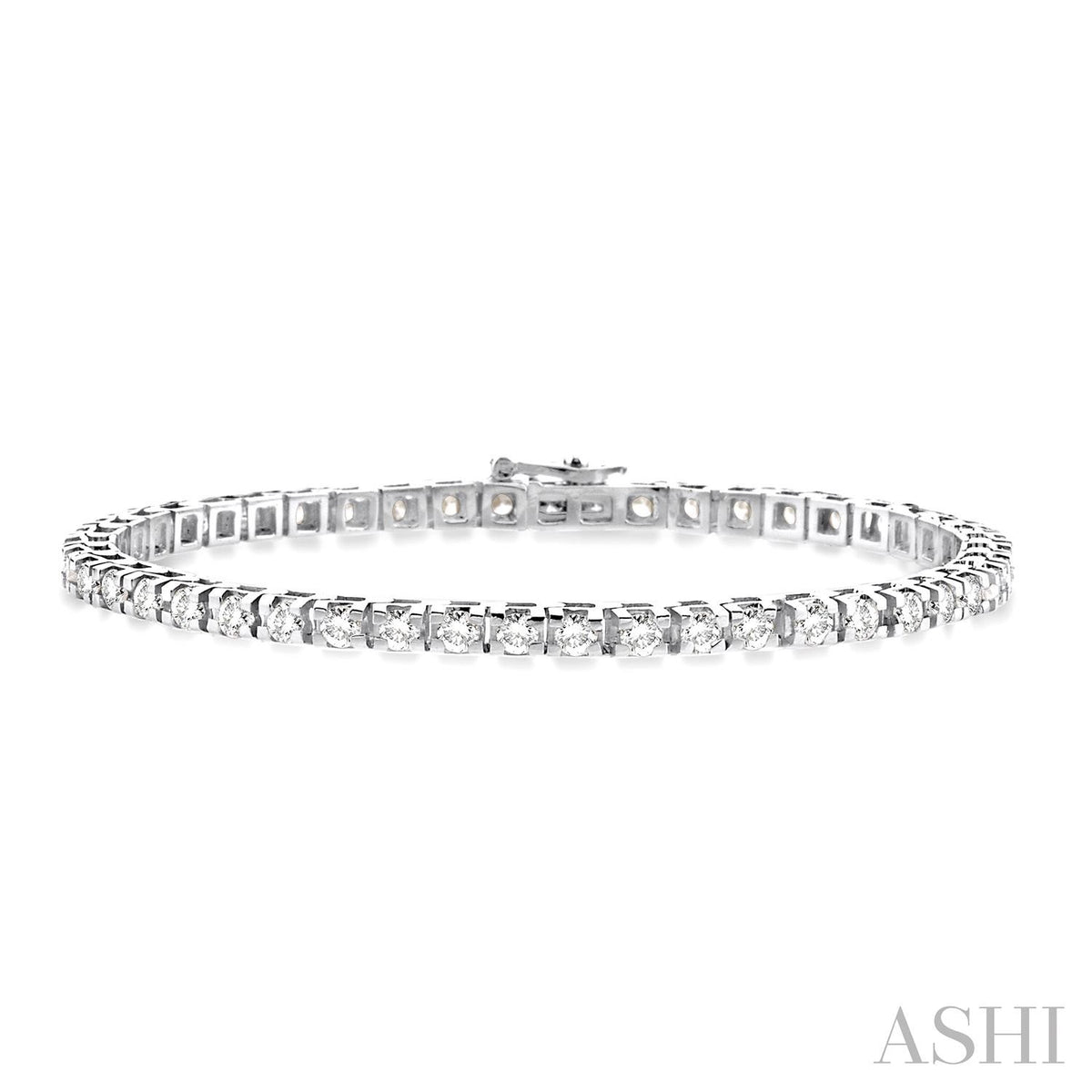 Diamond tennis bracelet
