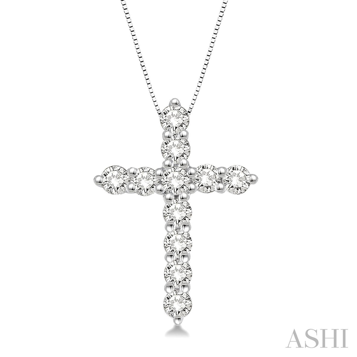 Cross diamond pendant