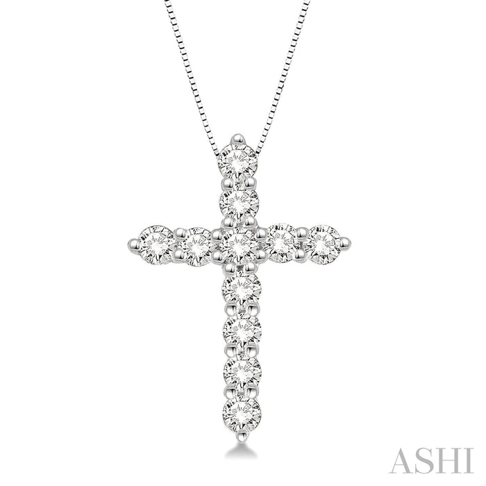 Cross diamond pendant
